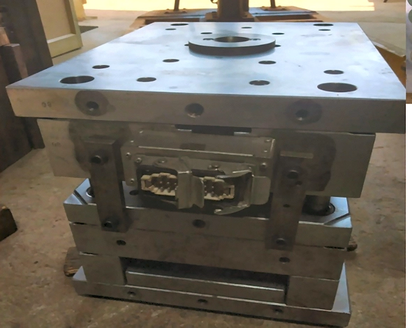 hot runner injection mold development India